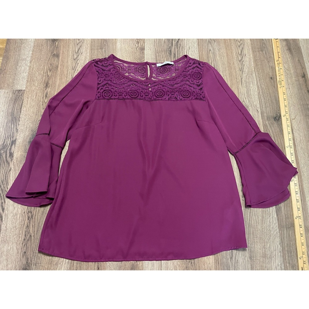 Signature Collection Shirt, Women's Size Large, Purple, Flared Sleeve, Lace
